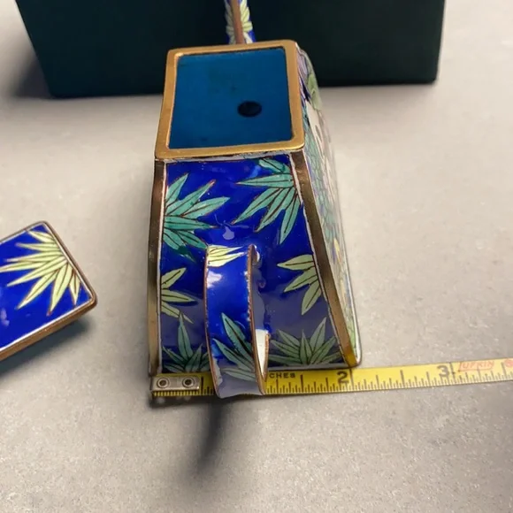 Vintage Kelvin Chen Tea Pot - Pandas - Picture 6 of 13